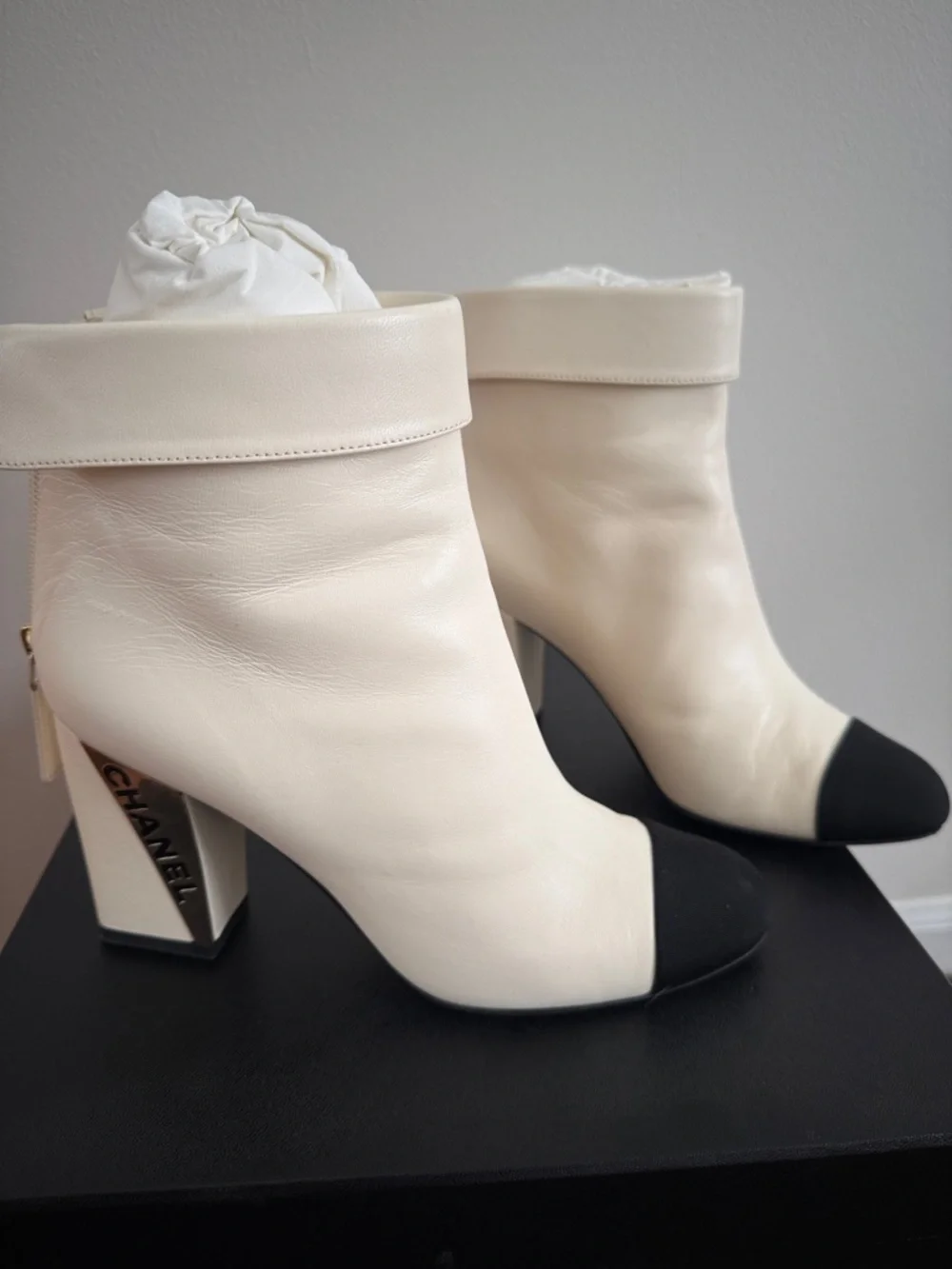 CHANEL White Leather Ankle Boots with Black Cap Toe - Picture 5 of 10